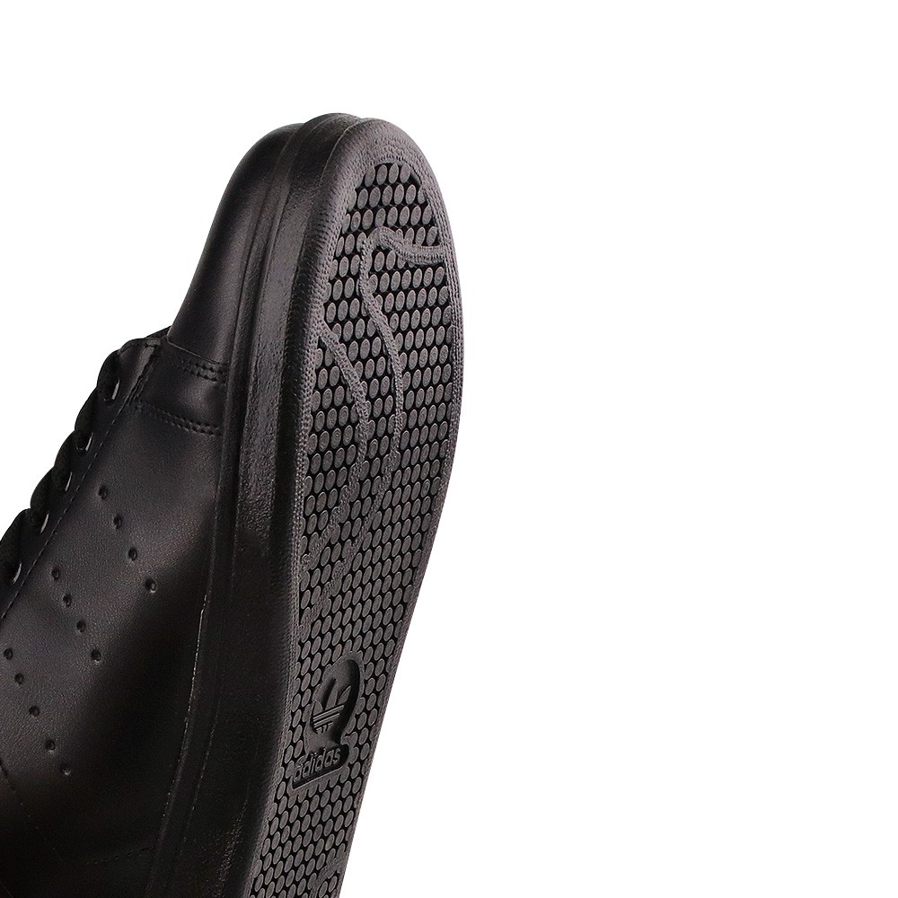خرید آنلاین کفش ورزشی مردانه مدل اسمیت کد 01