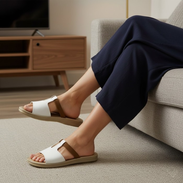 صندل زنانه پاپا مدل تیموتی کد 18