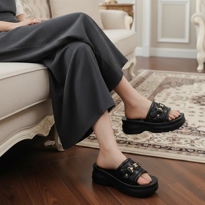 دمپایی زنانه آرین مدل گلسا چنل کد 01