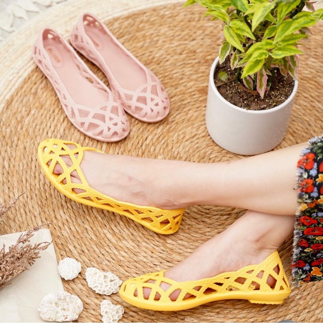 کفش زنانه پاپا مدل دریا کد 05