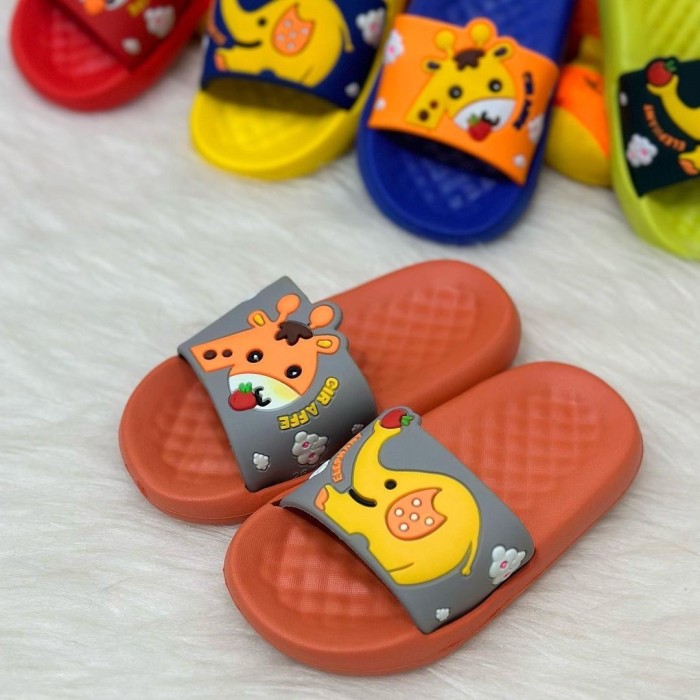 دمپایی بچگانه پایون مدل فندق کد 10