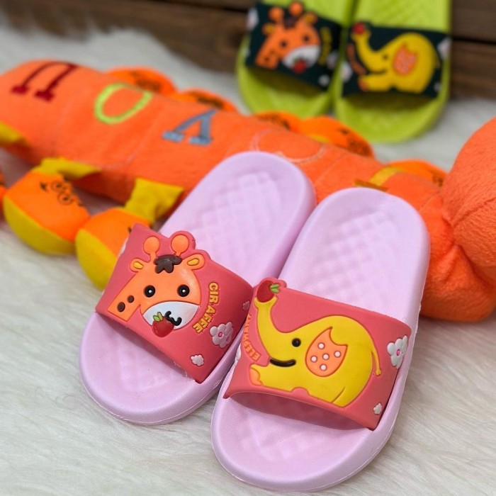 دمپایی بچگانه پایون مدل فندق کد 11