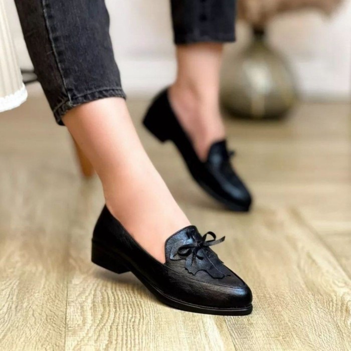 کفش کالج زنانه پارمیس مدل برگی کد 01