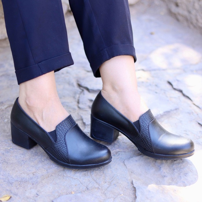 کفش زنانه پاتکان مدل 373 کد 01