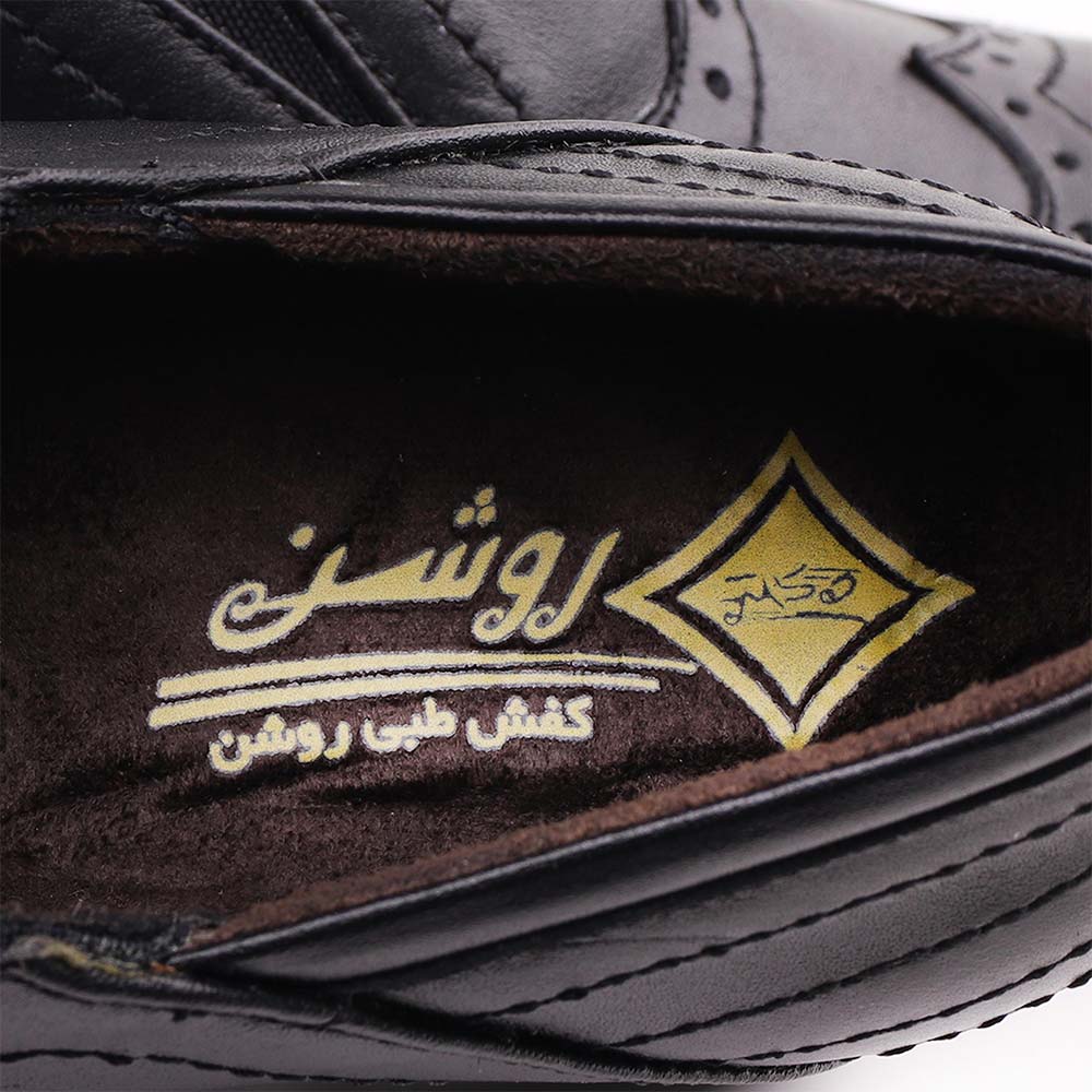 کفش چرمی زنانه دکتر روشن مدل هشت ترک کد 01 با پاشنه پهن