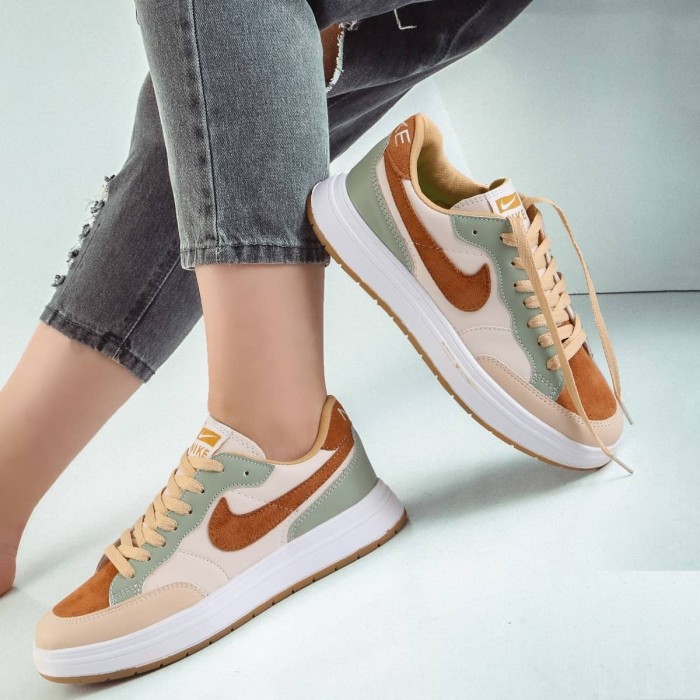 کتونی زنانه رانر مدل نایک sb کد 228