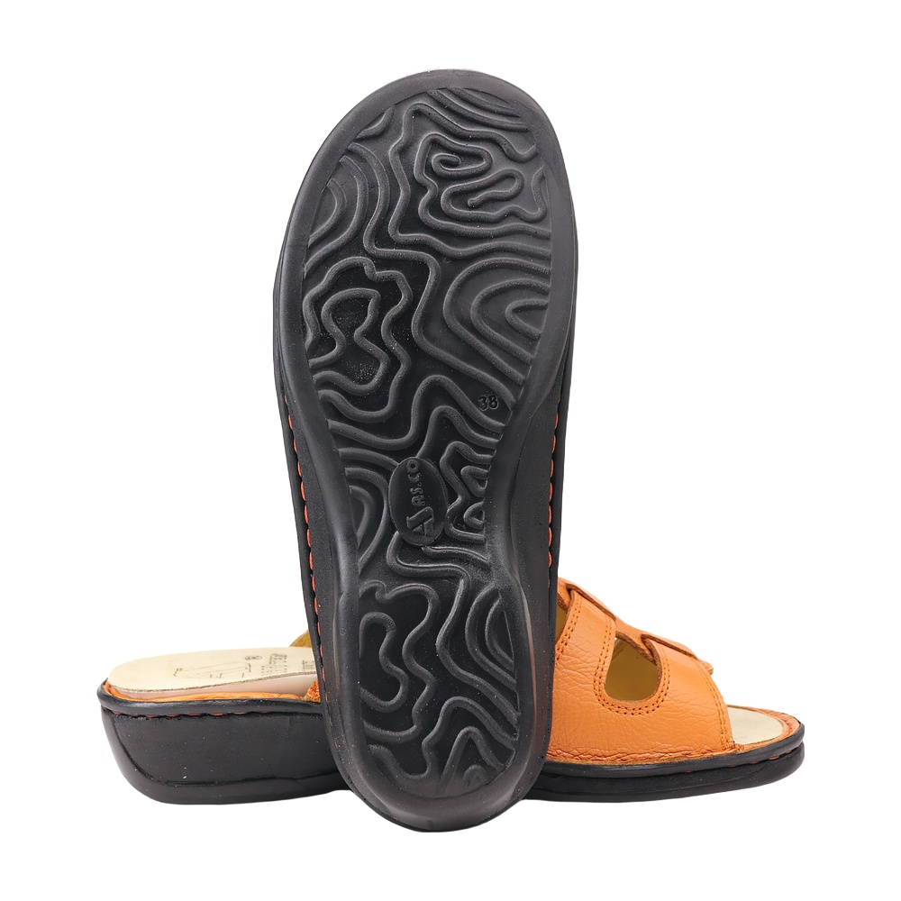 خرید آنلاین دمپایی چرم طبیعی زنانه آرای مدل سویل کد 10